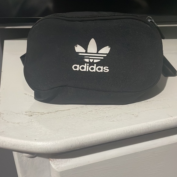 Adidas Fanny Pack - Picture 3 of 5